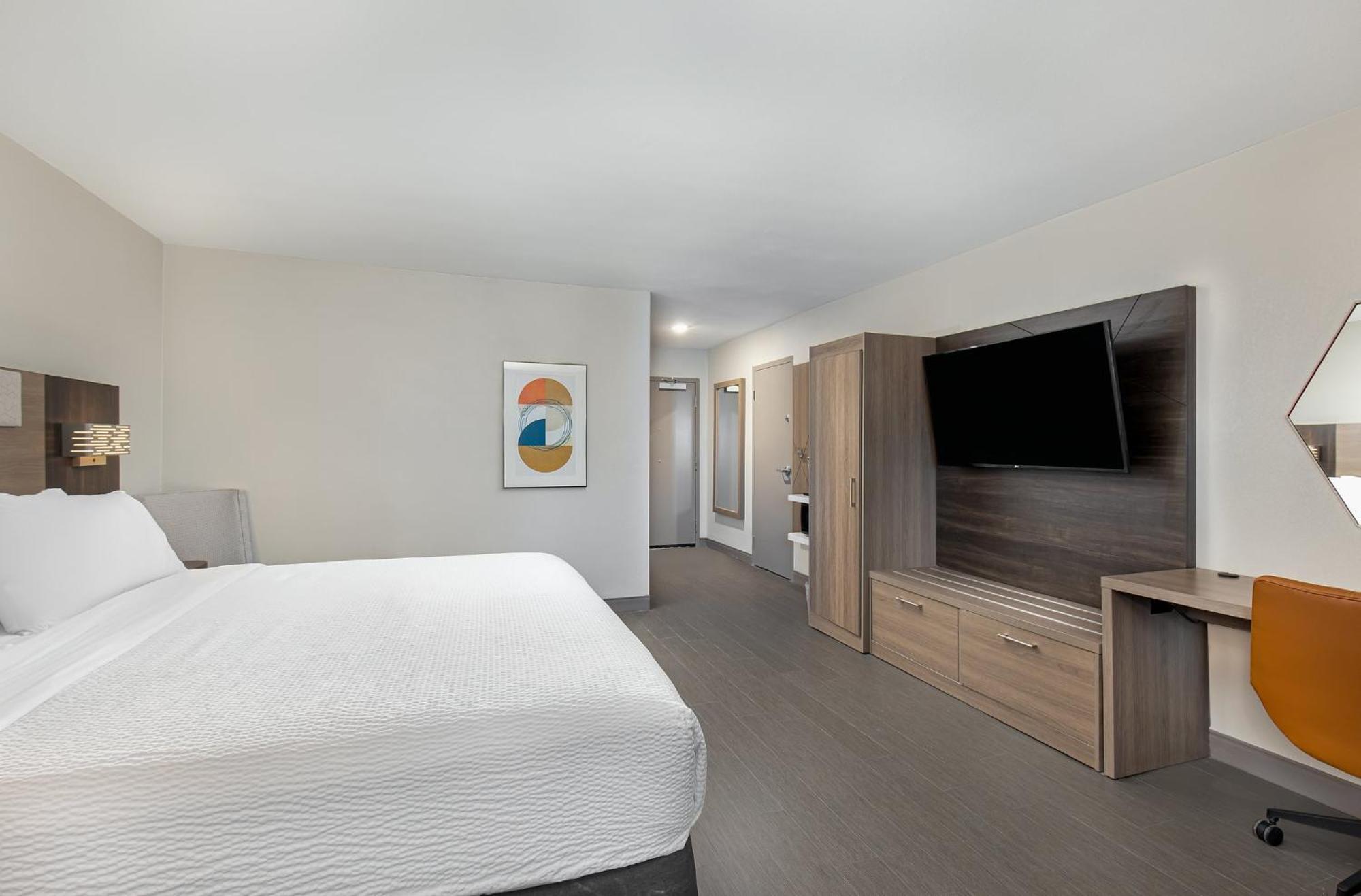 Holiday Inn Express Atlanta Airport - North, An Ihg Hotel College Park Exterior photo
